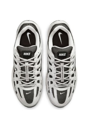 TENIS NIKE HOMBRE IO8711-101 P-6000 Talla 8