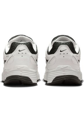 TENIS NIKE HOMBRE IO8711-101 P-6000 Talla 8