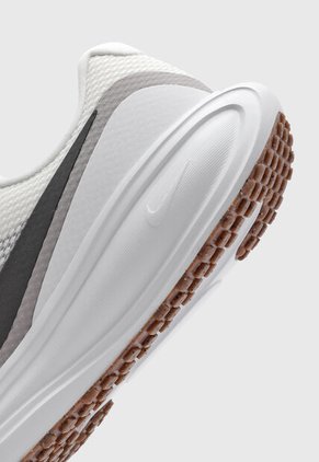 Tenis NIKE Revolution 8 Marfil