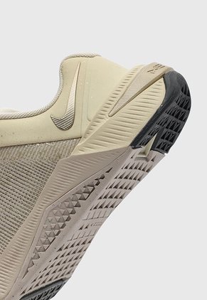 Tenis NIKE Metcon 10 SE Beige