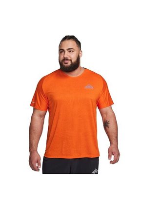 Camiseta Nike Solar Chase-Naranja