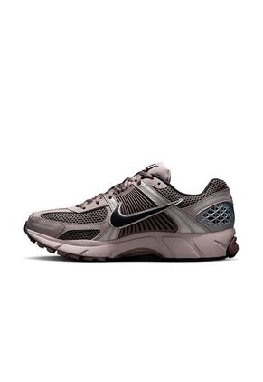 TENIS NIKE HOMBRE FB9149-005 VOMERO Talla 9
