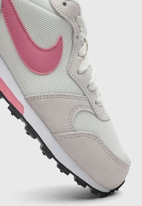 Tenis NIKE MD Runner 2 Marfil
