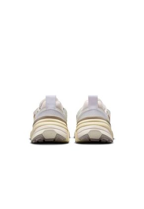 TENIS NIKE MUJER FD0736-112 V2K RUN Talla 8