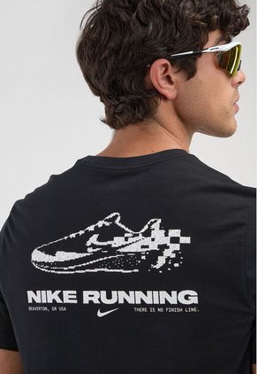 Camiseta Negro-Blanco NIKE Dri-FIT