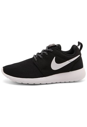 Tenis Running Negro-Blanco Nike Roshe One
