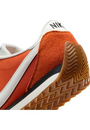 Tenis Nike Pacific Hombre-Naranja