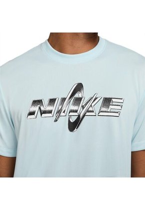 Camiseta Nike M Df Tee Rlgd Gfx-Celeste