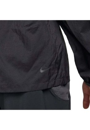 Chaqueta Nike Trail Aireez-Negro