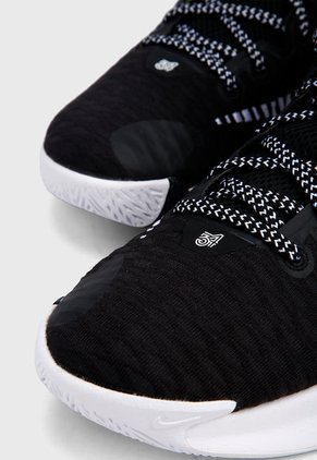 Tenis Basketball Negro-Blanco Nike Giannis Immortality