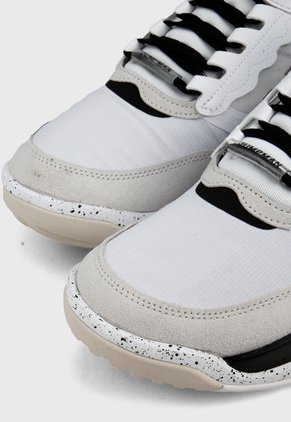 Tenis Basketball Blanco-Negro-Rojo Nike Jordan Max 200