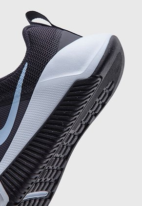 Tenis NIKE MC Trainer 3 Violeta Oscuro