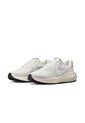 TENIS NIKE MUJER HJ8485-103 REVOLUTIO Talla 9 de Nike