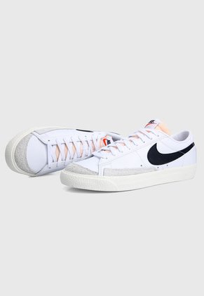 Tenis Lifestyle Blanco-Negro-Gris Nike Blazer Low 77