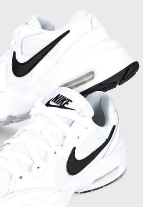 Tenis Lifestyle Blanco-Negro Nike Air Max Fusion