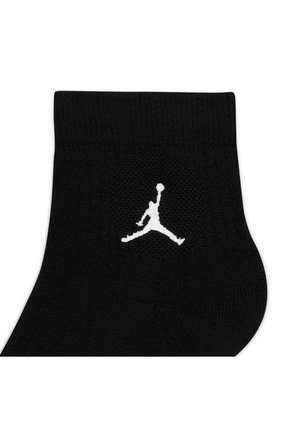Medias Nike Jordan Everyday Cush Ankle 3Pr - Hombre-Negro