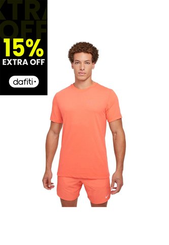 Camiseta Nike Tee Run Division Fa24-Salmón Nike