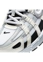 TENIS NIKE HOMBRE CD6404-101 P-6000 Talla 7.5 de Nike