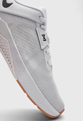 Tenis NIKE Metcon 10 GrIs