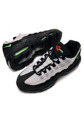 Tenis Beige-Negros Nike Air max 95 Essential