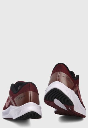 Tenis Running Vinotinto-Blanco Nike Quest 4 Premium