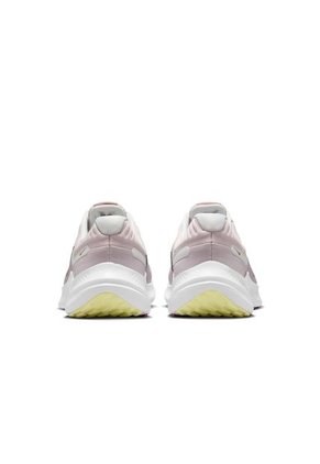 Tenis Mujer Nike Quest 5 Rosa Claro