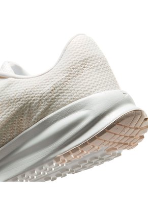 TENIS NIKE MUJER HM9593-107 RUN DEFY Talla 8