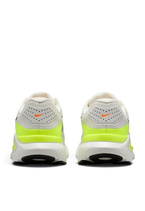 Tenis Nike Structure 26 Hombre-Blanco/Verde