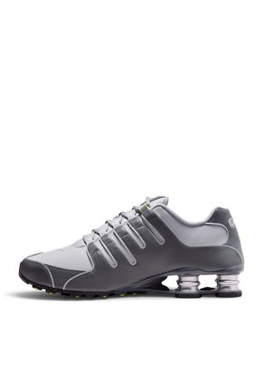 Tenis Nike Shox Nz Hombre-Gris