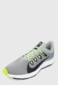 Tenis Running Gris-Negro-Verde-Blanco Nike Quest 2 de Nike