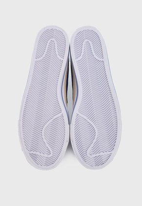 Tenis Lifestyle Blanco-Beige-Azul Nike Court Legacy