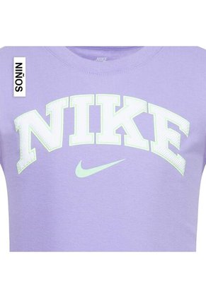 Camiseta Nike Nkg Prep In Your Step Tee Niña-Lila
