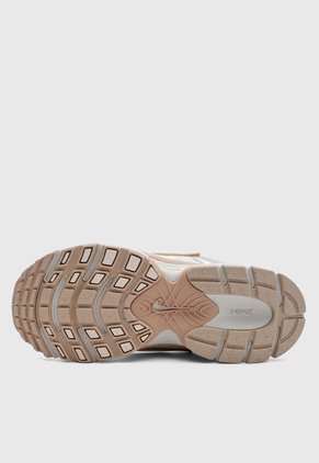 Tenis Lifestyle NIKE V5 RNR Beige