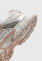 Tenis Lifestyle NIKE V5 RNR Beige de Nike