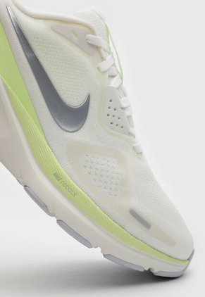 Tenis NIKE Structure 26 Blanco