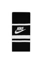Medias Hombre Nike Sportswear Dri-FIT Everyday Essential de Nike