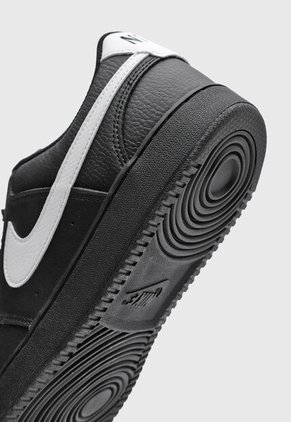 Tenis NIKE Court Vision Low Negro