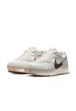 Tenis Nike Venture Runner Mujer-Blanco de Nike