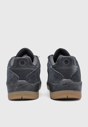 Tenis NIKE SB Vertebrae Negro