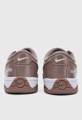 Tenis Lifestyle NIKE Total 90 Marrón