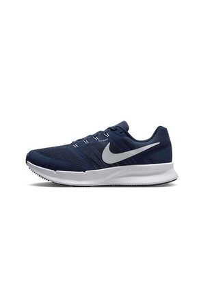 TENIS RUN SWIFT 3 NIKE