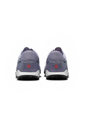 TENIGUAYOS LEGEND 10 ACADEM NIKE