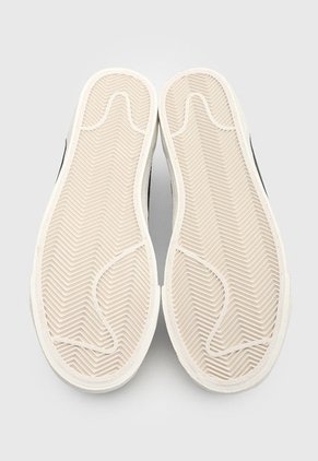 Tenis Lifestyle Blanco-Gris-Negro Nike Blazzer Low '77 Jumbo