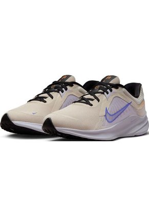 Tenis Mujer Nike Quest 5 - Beige