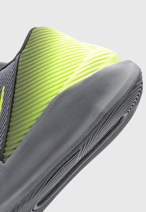 Tenis Basketball NIKE GT Jump Academy Gris