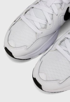 Tenis Lifestyle Blanco-Negro Nike Air Max Fusion