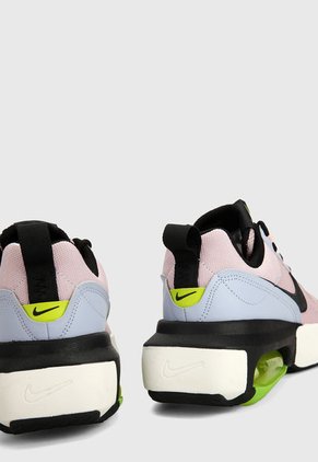 Tenis Lifestyle Morado-Negro-Blanco Nike Air Max Verona