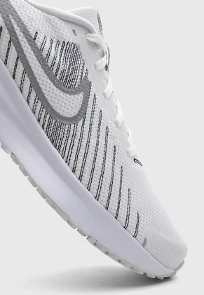 Tenis Running NIKE Run Defy Marfil
