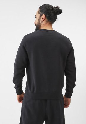 Buzo Negro-Naranja NIKE Club Fleece