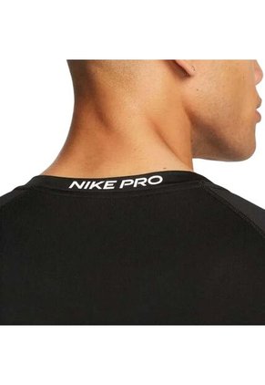 Camiseta Nike Pro-Negro